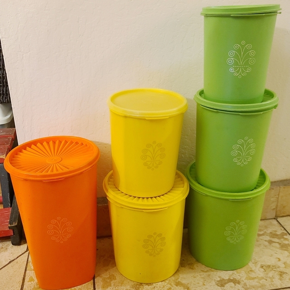 Tupperware Servalier Vintage Cannisters Set of 6